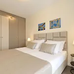 Apartman Serenity With Private Pool Near The