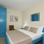 Serenity With Private Pool Near The Apartman *