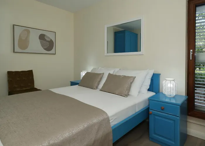 Апартаменты Serenity With Private Pool Near The *